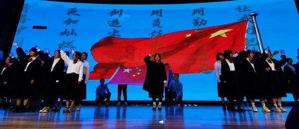 午饭完就犯困，睡着就醒不来，这到底是怎么回事？